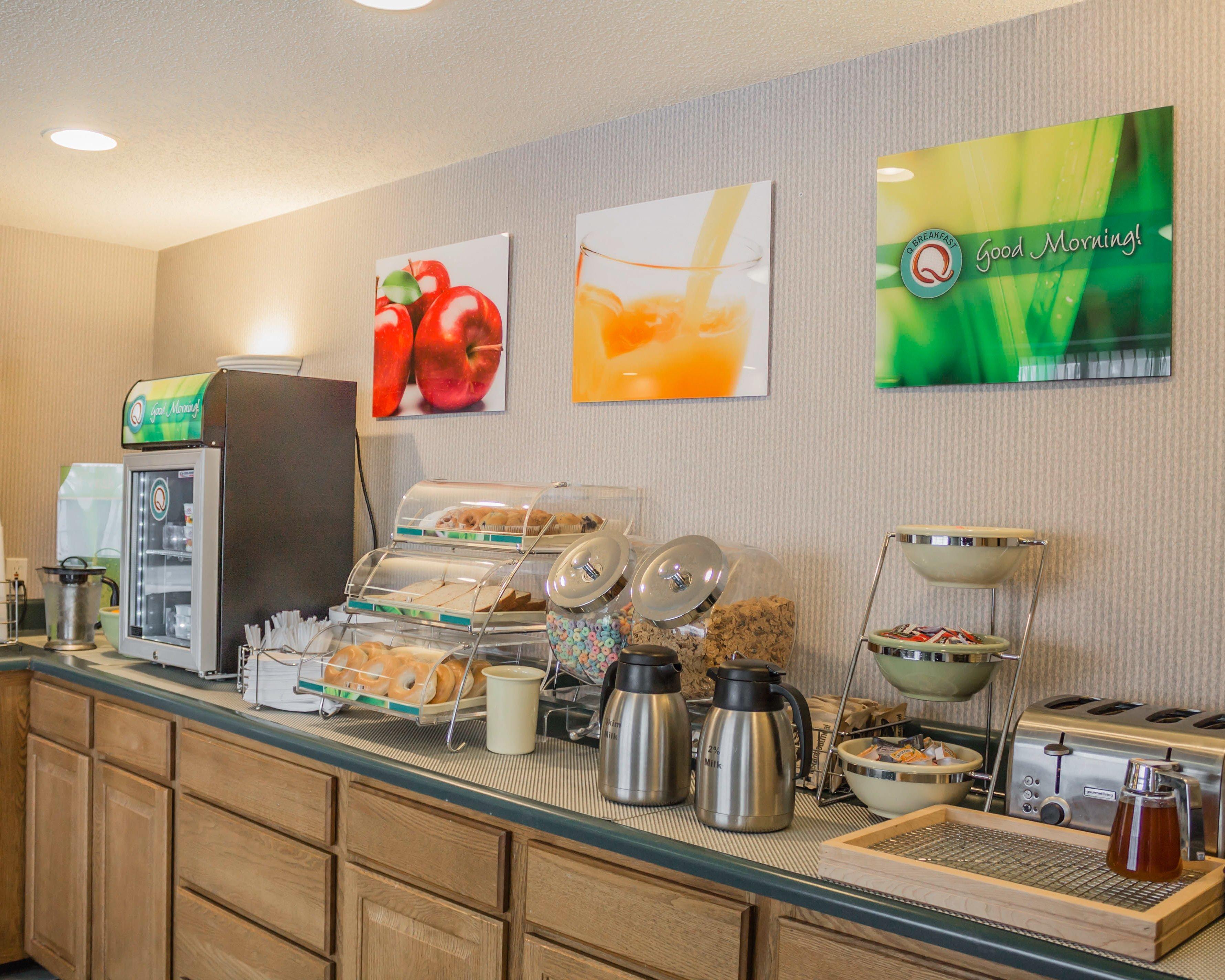 Quality Inn & Suites Manistique Extérieur photo