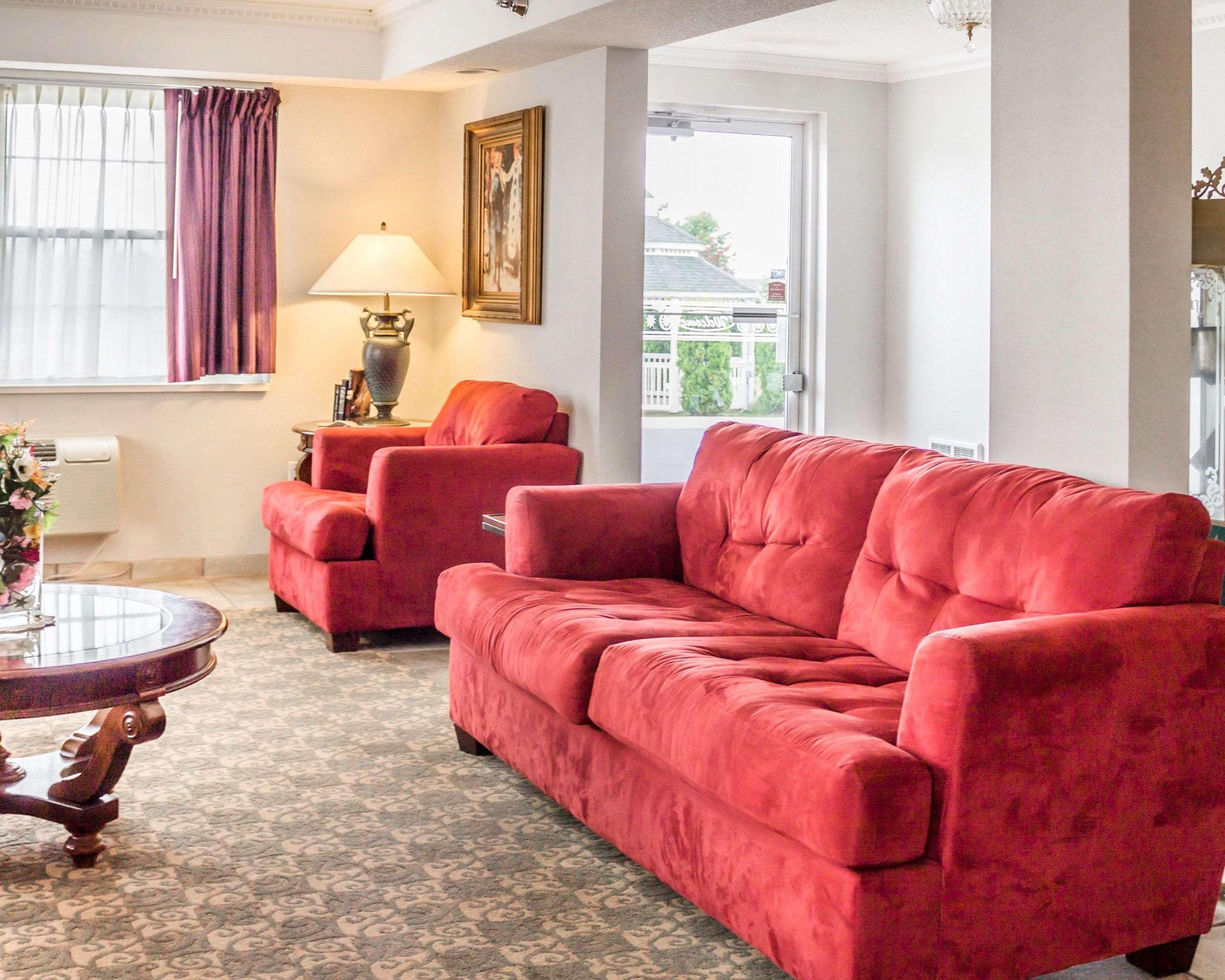 Quality Inn & Suites Manistique Extérieur photo