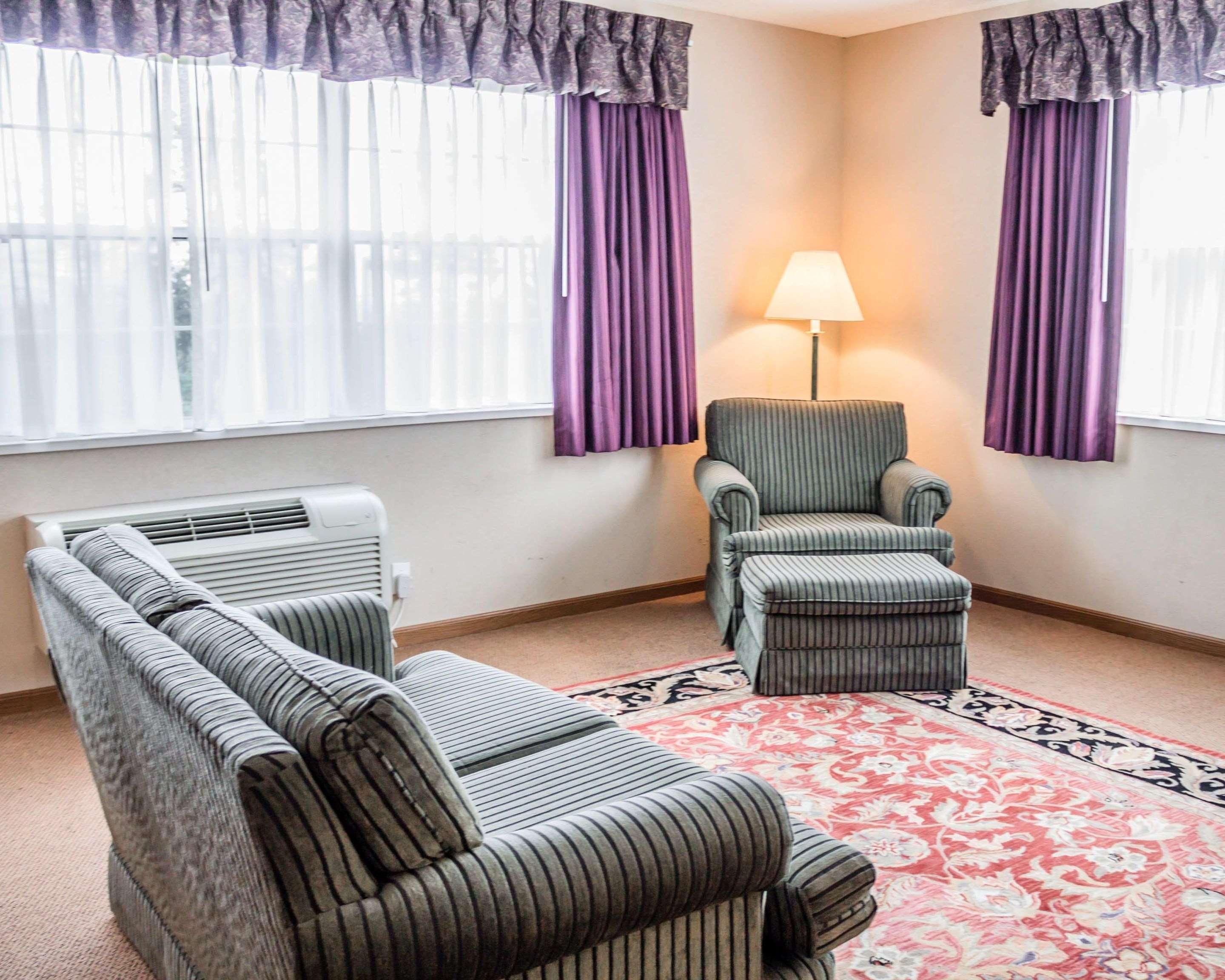 Quality Inn & Suites Manistique Extérieur photo