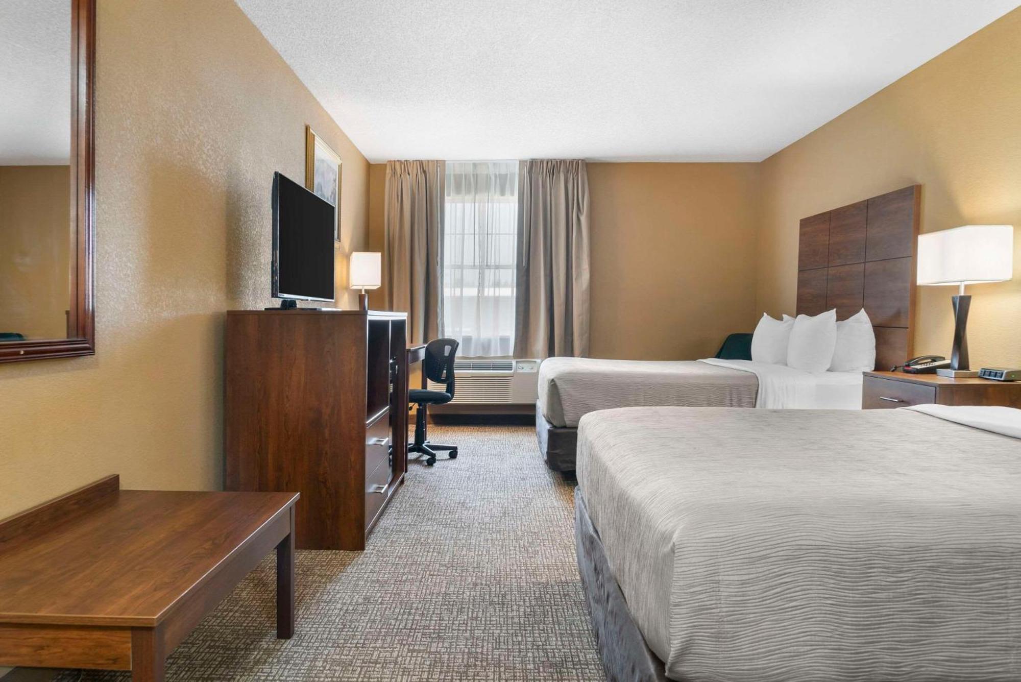 Quality Inn & Suites Manistique Extérieur photo
